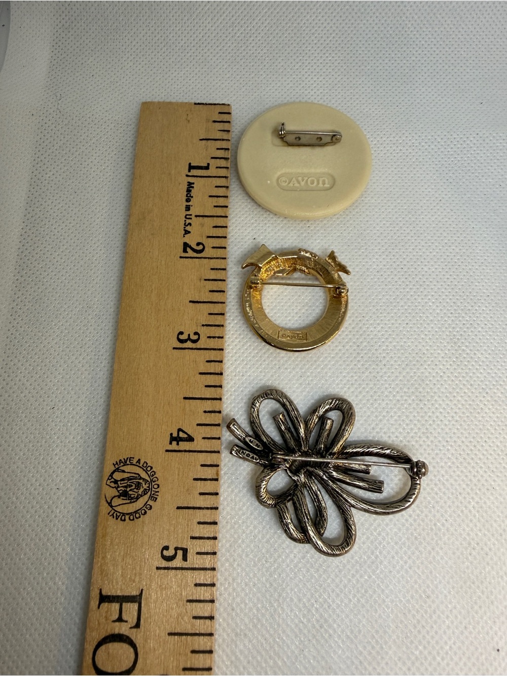 Avon Brooches VTG Bouquet, Gold Silver Tone & Rhinestones Estate Jewelry Signed - Picture 6 of 12